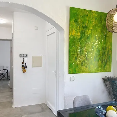 P107 Un Rinconcito En El Mar