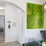 Roca Fornells, Un Rinconcito En El Mar P107