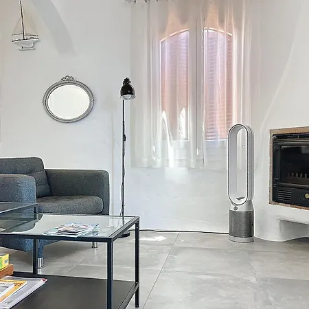 P107 Un Rinconcito En El Mar *