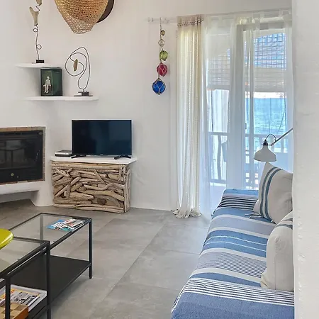 P107 Un Rinconcito En El Mar